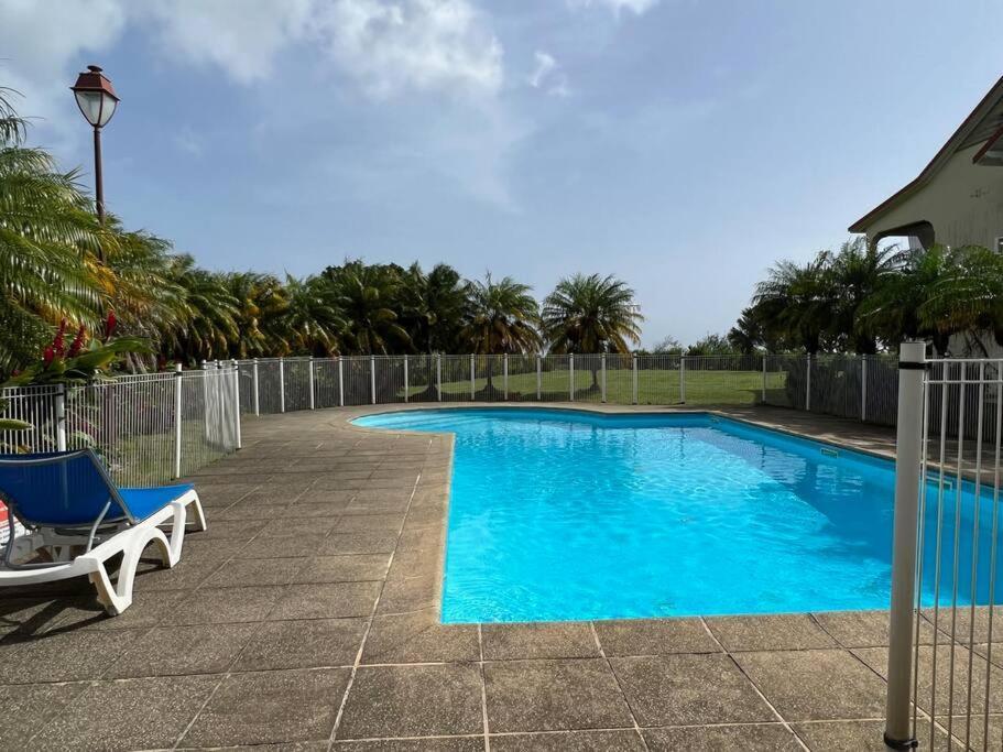 Kanoa Lodge Piscine Et Vue Mer Saint-Claude Dış mekan fotoğraf